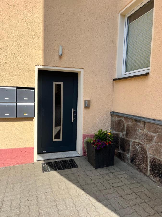 Sehr Schoene Wohnung,Komplett Neu Eingerichtet Limabach - Oberfrohna Exterior foto